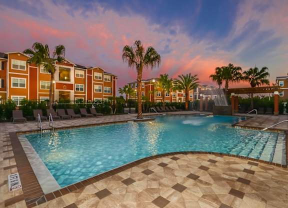 Swimming pool The Amalfi Clearwater Apartments