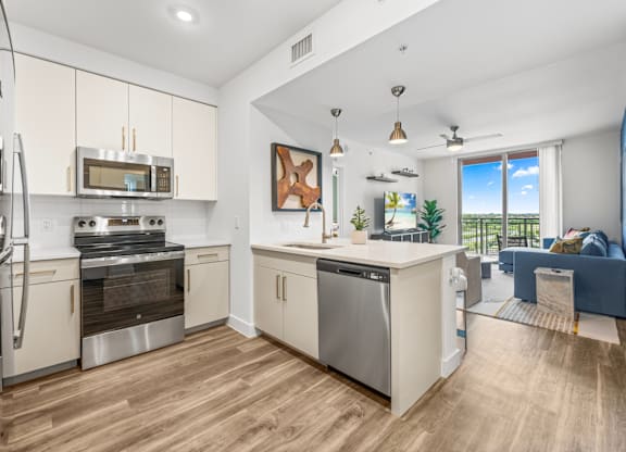 Spacious Interiors at Vista Sur Apartments