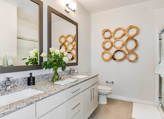 Elegant Bathrooms at The Gallery Luxury Apartments in Trinity, FL
