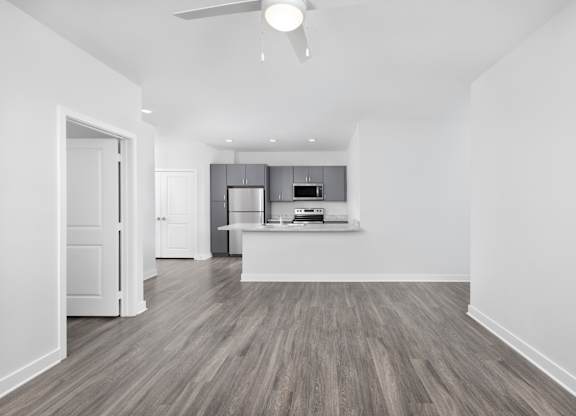 Spacious apartments at Jackson Palms Affordable Apartments in Jacksonville FL