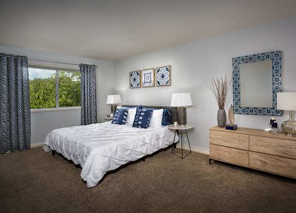 Gorgeous Bedroom at Admiral Place, Maryland, 20746