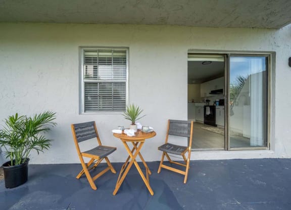 Dining table at Piper Village West, Florida