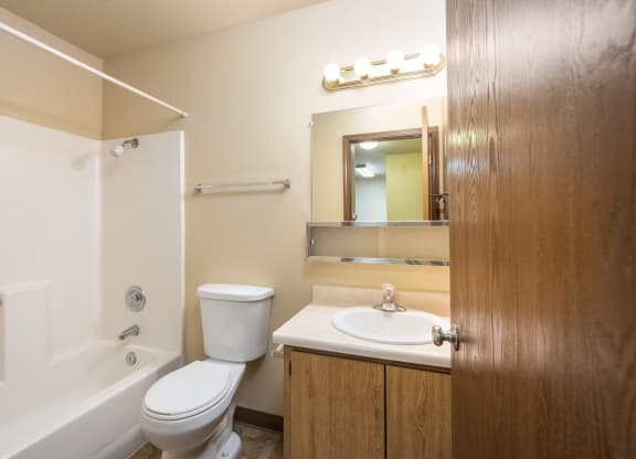 Bathroom With Bathtub at Altamont Apartments, California