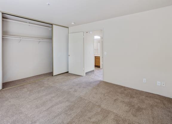 Vacant Bedroom at Edgewood Apartments, Rohnert Park, CA