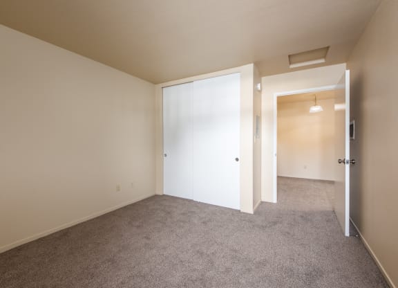 Carpeted Bedroom at Manor Apartments, California