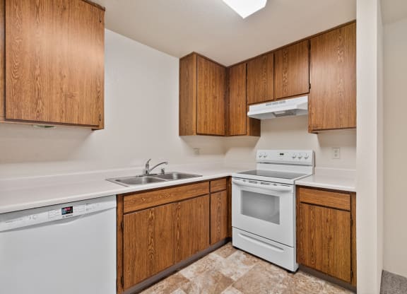 Fully Furnished Kitchen at Meadowrock Duplexes, Santa Rosa, California