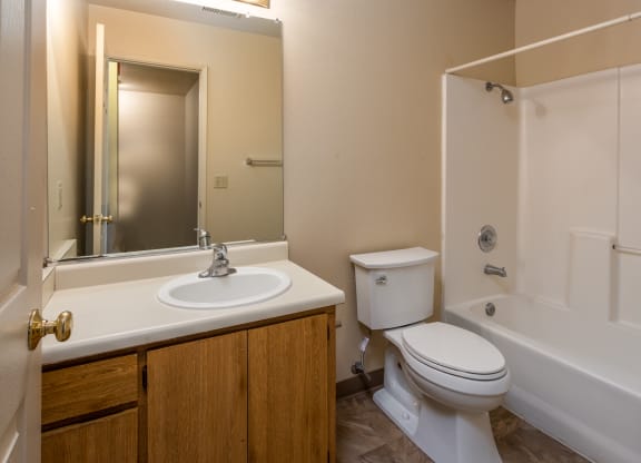 Modern Bathroom at Meadowview Apartments, California, 95407