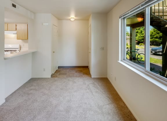 Dining Space at Meadowview Apartments, Santa Rosa, CA