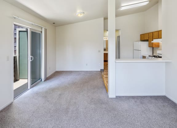 Vacant Living at Meadowview Apartments, Santa Rosa, CA