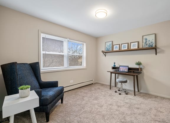 Work Desk at Hanover Park Blu Apartments, Hanover Park, IL, 60133