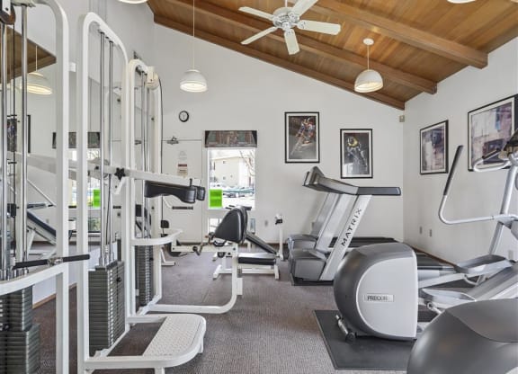 gym at Parkside Apartments, Davis, CA, 95616