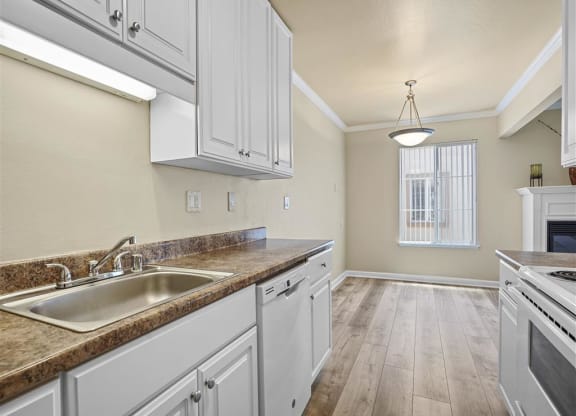 Modular Kitchen at Peninsula Pines Apartments, California, 94080