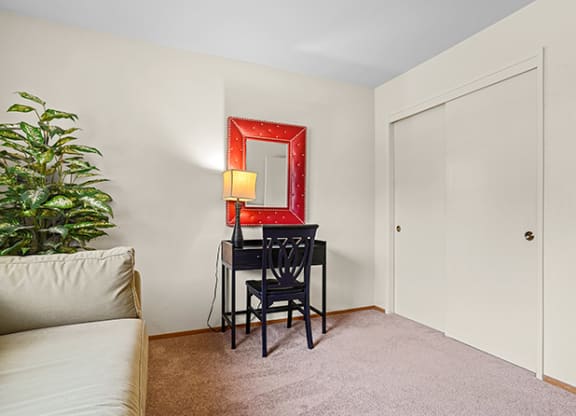 Dressing Area at Cypress Landing, Salinas, 93907