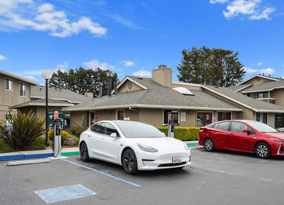 Electric Chargers at Cypress Landing, Salinas