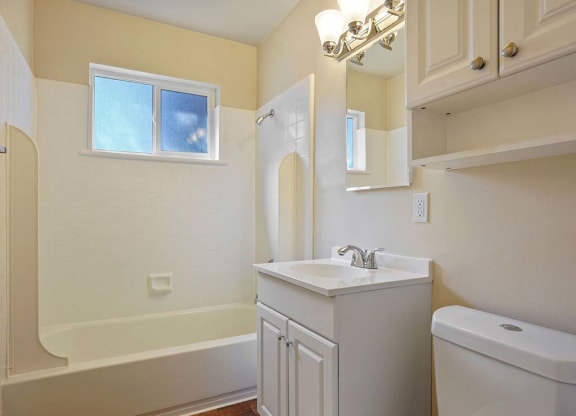 Updated Bathrooms at Parkside Apartments, Davis, CA, 95616