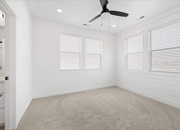 Spacious room with ceiling fan at Alante Homes at Spring Run, Caldwell