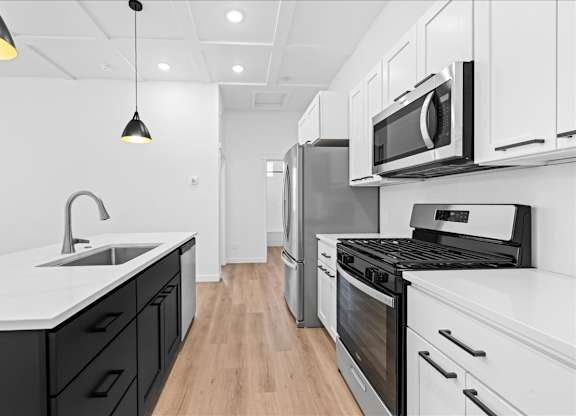 Black Appliances at Alante Homes at Spring Run, Caldwell, ID, 83607