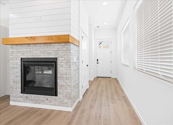 Fireplace Living at Alante Homes at Spring Run, Caldwell, Idaho