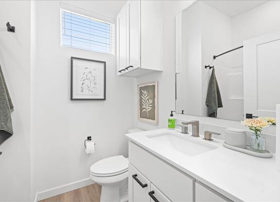 White Bathroom at Alante Homes at Spring Run, Caldwell, ID