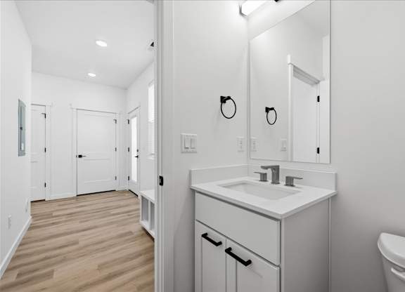 Bathroom with sink and faucet at Alante Homes at Spring Run, Caldwell