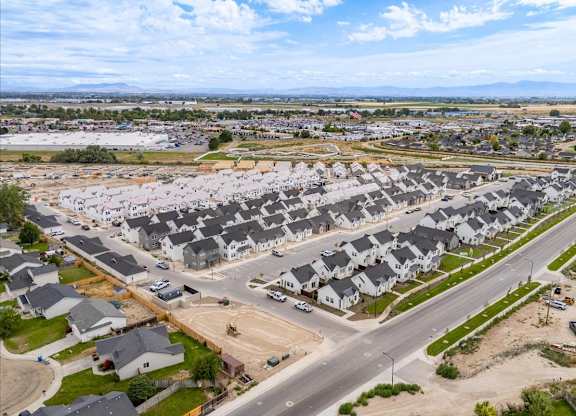 Large housing development at Alante Homes at Spring Run, Idaho
