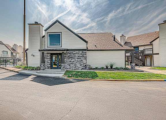 Clubhouse Exterior View at Avia Lofts at Founders Road, Indiana, 46268