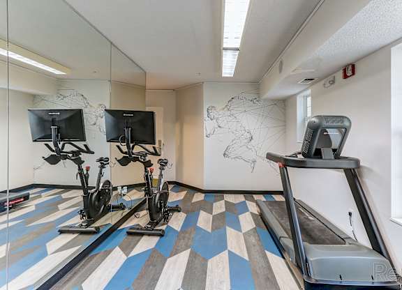 Fitness Room at AVIA North Shore Apartments, Jeffersonville, Indiana