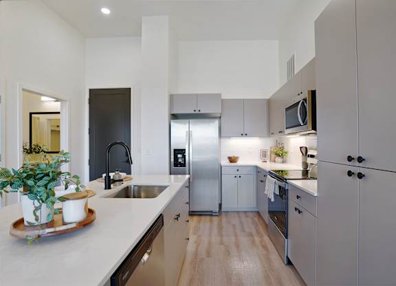 Bright Kitchen at Solhavn Apartments, American Fork