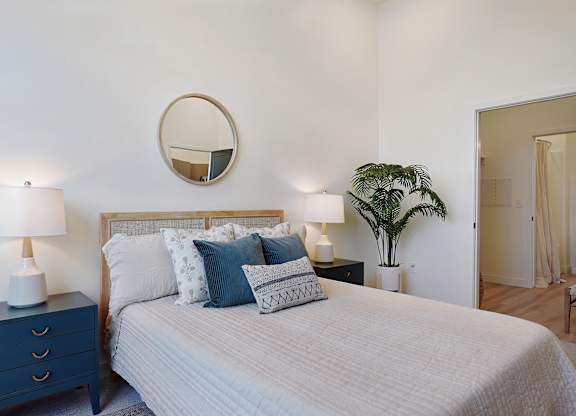 Bedroom with large bed at Solhavn Apartments, Utah, 84003