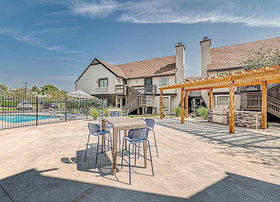 Poolside Patio at Avia Lofts at Founders Road, Indianapolis, IN