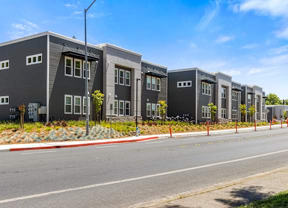 street view of property at Edgeway Plaza, Rohnert Park, CA
