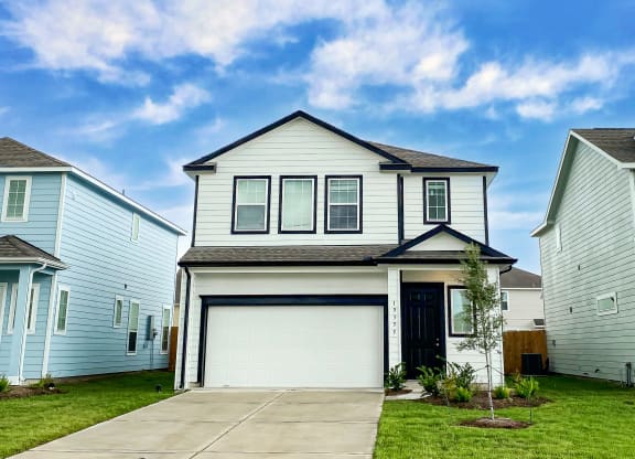 Universally Attached And Detached Garages at Pradera Oaks, Bonney, Texas