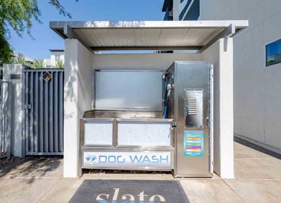 a dog wash is available at the front of the building at slate scottsdale