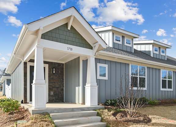 Exterior Landscape at Zora University, Charlotte, NC