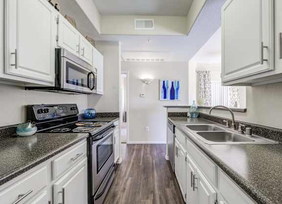 Tresa at Arrowhead Apartments Model Kitchen