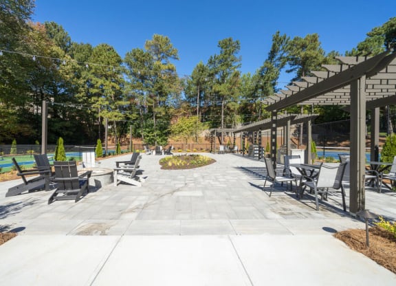 Outdoor area at Elme Cumberland Apartments, Georgia, 30080
