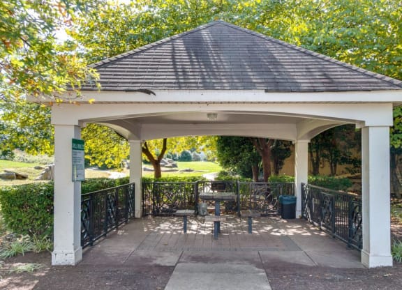 Gazebo at Elme Dulles, Herndon, 20171