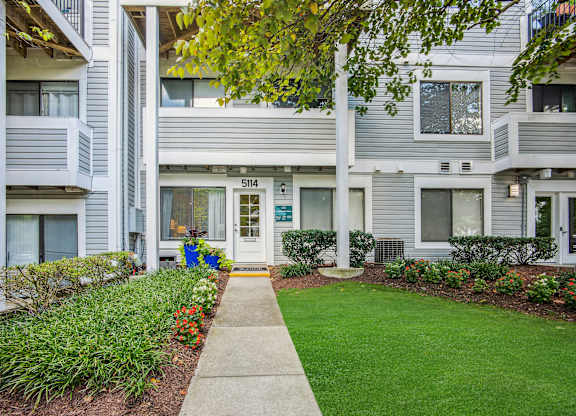 Exterior at Elme Bethesda, Bethesda, 20814