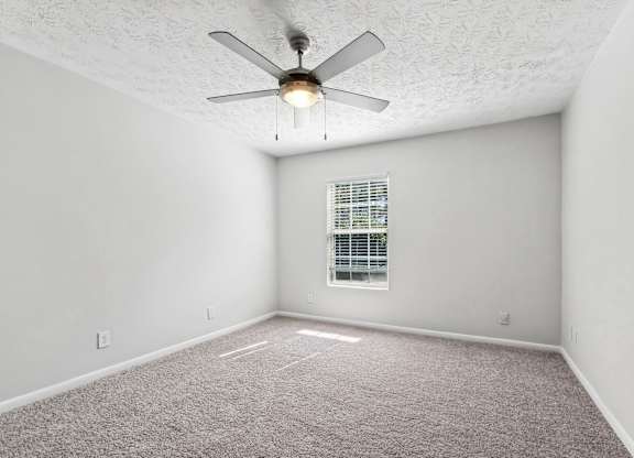 Bedroom at Elme Sandy Springs Apartments, Atlanta, GA, 30350