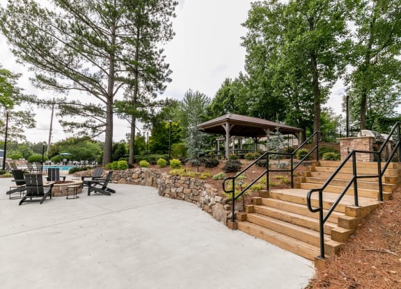 Courtyard view at Elme Marietta Apartments, Georgia, 30067