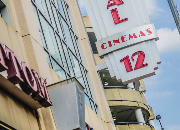 Cinemas near The Maxwell Apartments, Arlington, VA, 22203
