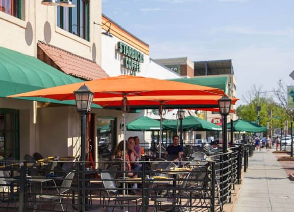 Restaurants at 3801 Connecticut Avenue, Washington, DC