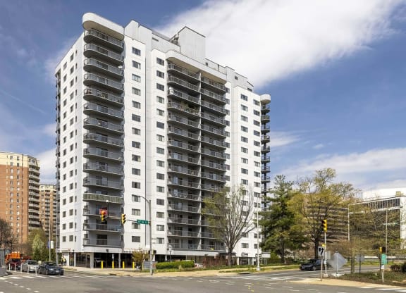 Building Exterior at The Paramount, Virginia