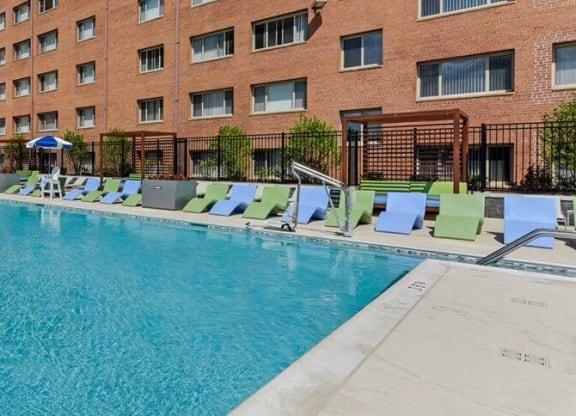 Pool at Wellington Apartments, Arlington, VA, 22204