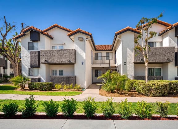 Exterior of property building view at Sixteen60 Apartment Homes, San Bernardino, 92407