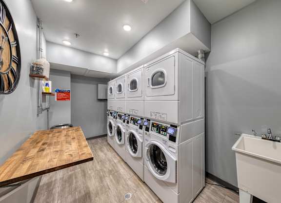 laundry room with a washer at Oak Park City, Oak Park, IL