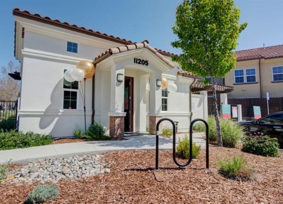 Courtyard View at ReNew Atascadero, California
