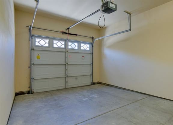 Plush Carpeting at ReNew Atascadero, Atascadero