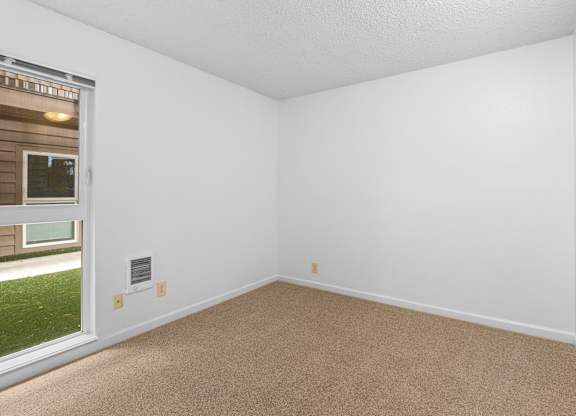 Unfurnished Bedroom at East Wind, Gresham Oregon