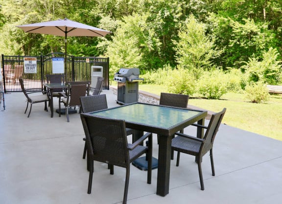 Patio table and chairs at Mallory Ridge, Bloomfield, CT, 06002